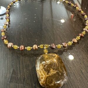 Vintage handmade Brown/Yellow cocker Beaded Necklace